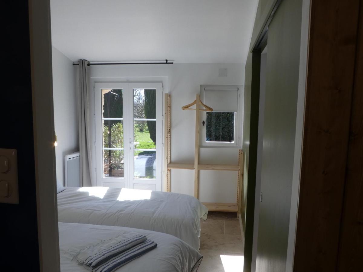 Gite L'Auguste Maison D'Hotes Valensole Luaran gambar